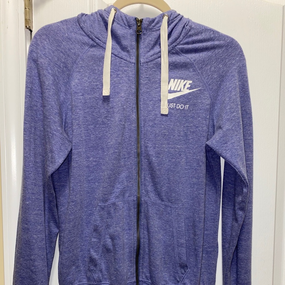 NIKE light hooded jacket